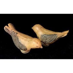 Vintage 1950's  Bird Salt and Pepper Shakers Hong Kong Plastic